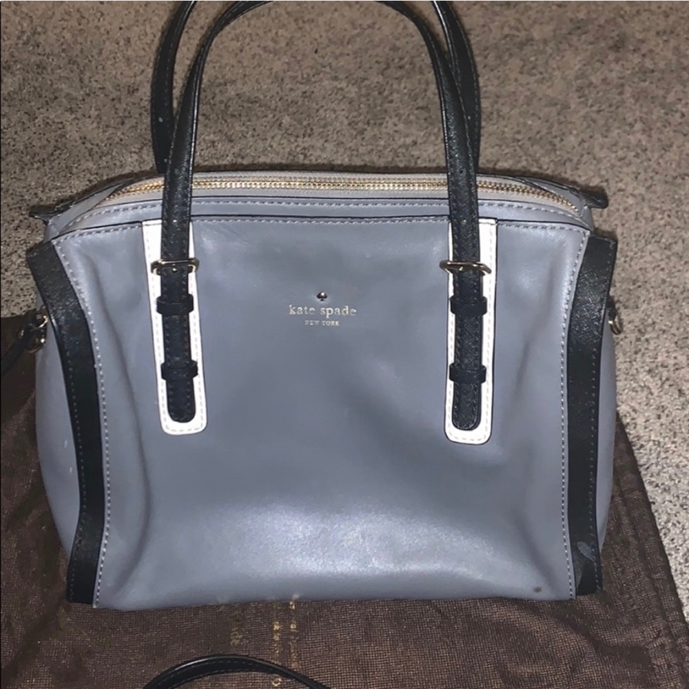 Kate spade purse grey with black trim